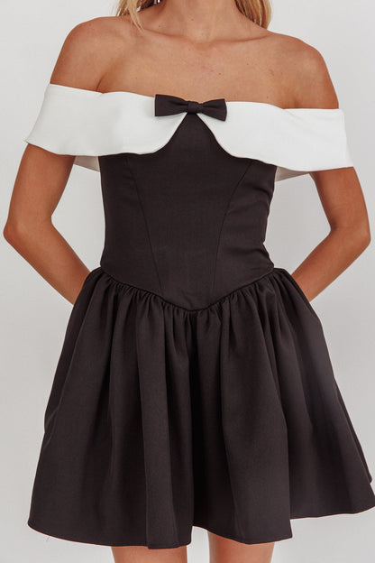 Grace Kelly Contrast Off-Shoulder Mini Dress Black