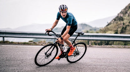Bontrager R2 Hard-Case Lite Road Tire