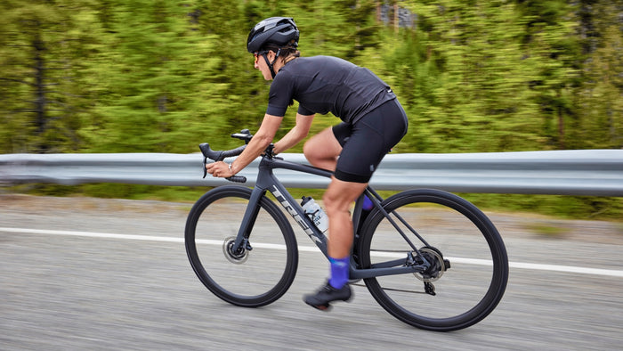 Bontrager R3 Hard-Case Lite TLR Road Tire