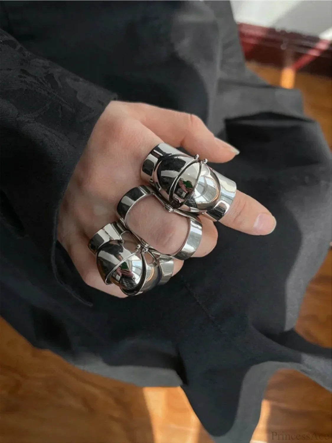 Y2K Armor Rebel Gothic Circle